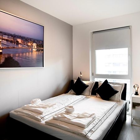 Suiteangel - Luxury Design Condo With Free Garage Budapest Exterior photo