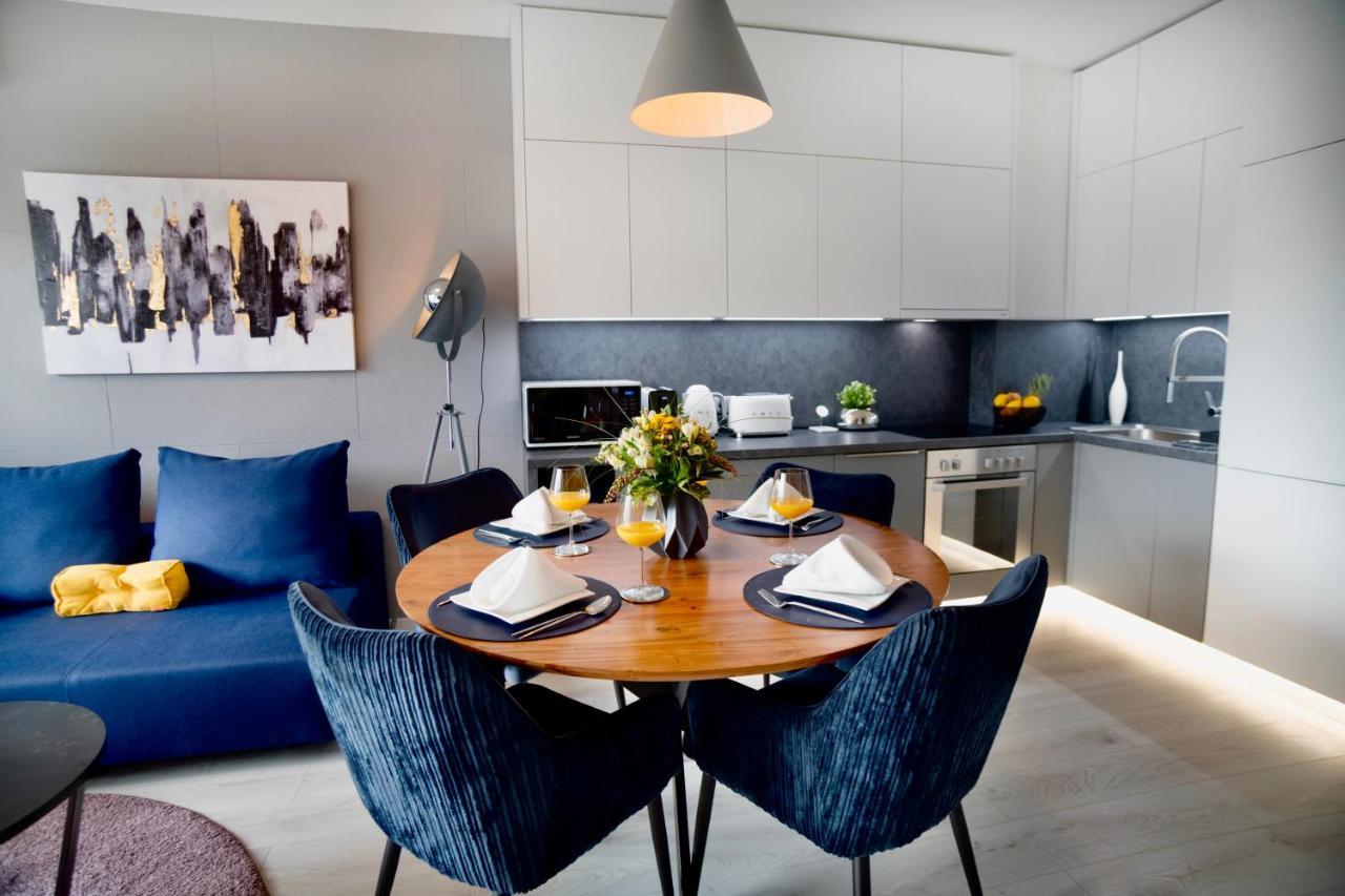 Suiteangel - Luxury Design Condo With Free Garage Budapest Exterior photo